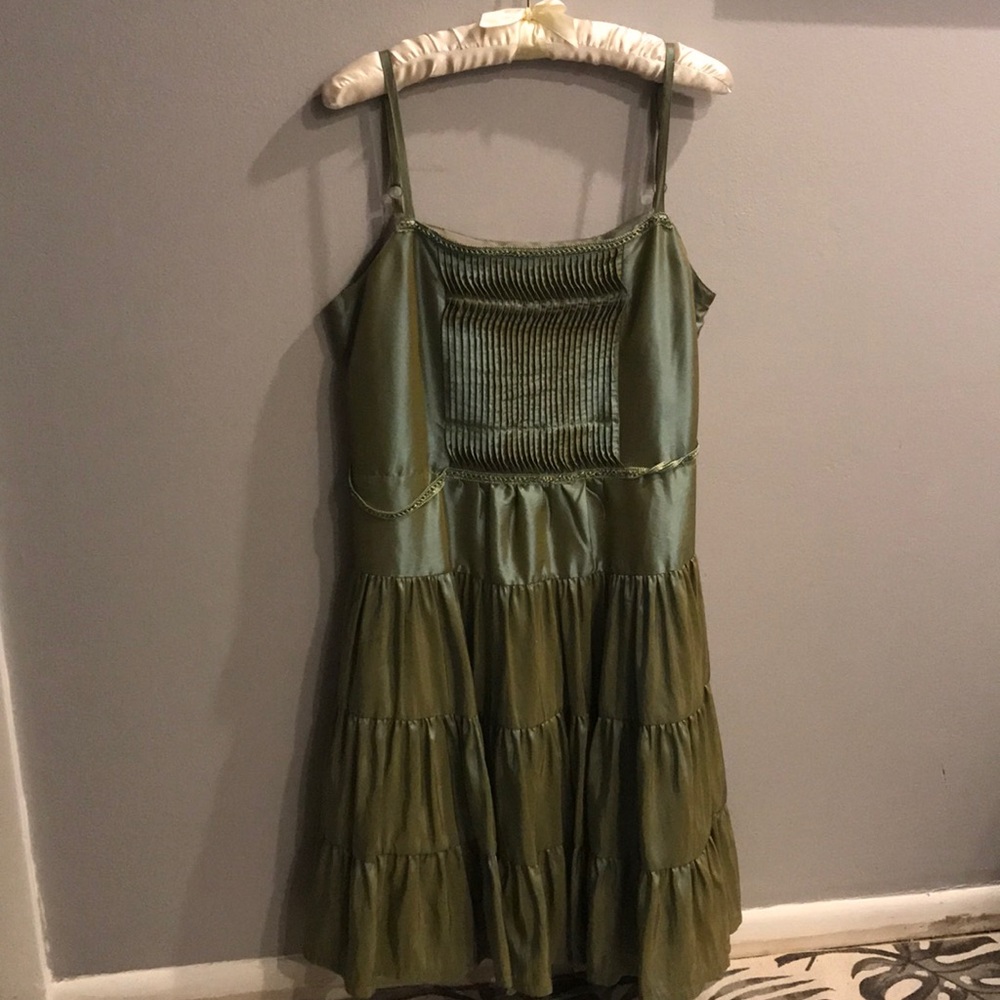 North style  Green midi dress